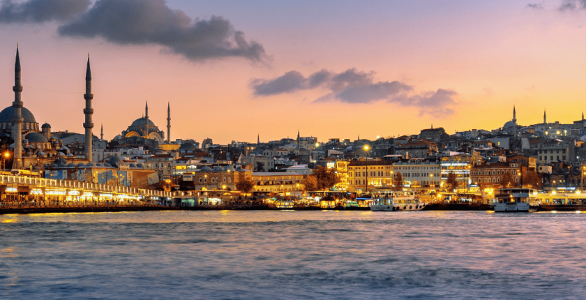 İstanbul’da Gezilecek Yerler (2025) | En Güzel Gezi Rotaları ve Rehber