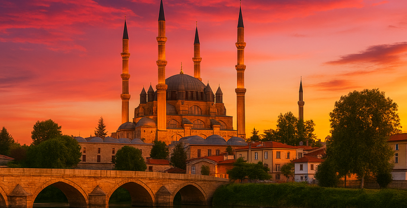 Edirne’de Gezilecek Yerler (2025) | Kültür, Tarih ve Lezzet Dolu Rehber