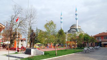 Karapürçek Gezilecek Yerler