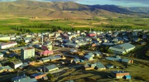 Demirözü’de Gezilecek Yerler (2025): Baraj Gölü, Doğa ve Sakin Bayburt İlçesi