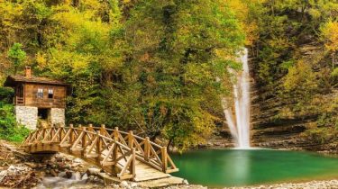 Erfelek’te Gezilecek Yerler (2025): Tatlıca Şelaleleri ve Doğayla İç İçe Bir Gün