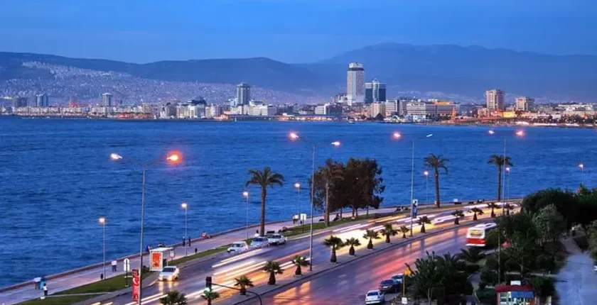 Karşıyaka Gezilecek Yerler