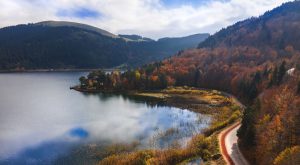 Abant Gölü Milli Parkı Giriş Ücreti 2026 – Güncel Fiyatlar ve Ziyaret Rehberi