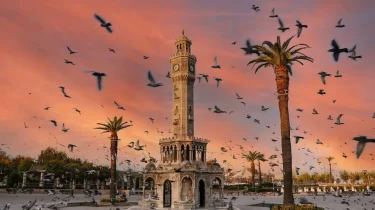 İzmir’de Gezilecek Yerler – İzmir Gezi Rehberi