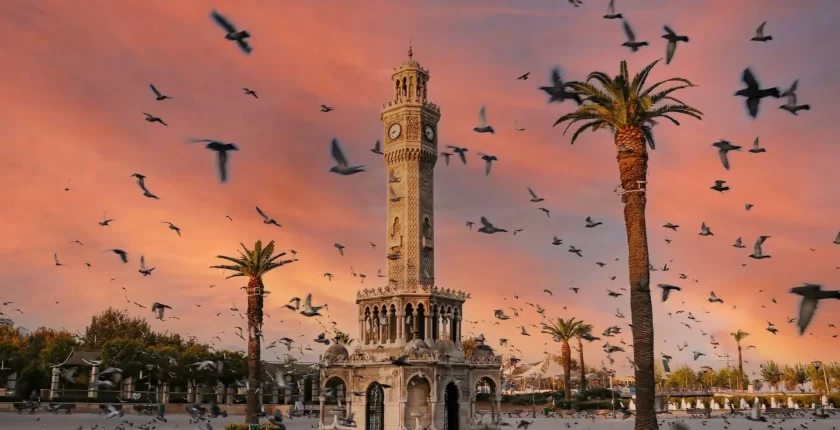 İzmir’de Gezilecek Yerler – İzmir Gezi Rehberi