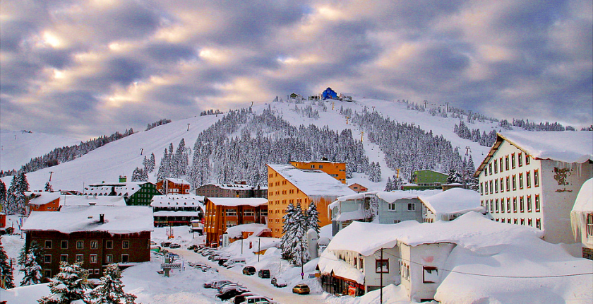 Uludağ Milli Parkı Giriş Ücreti 2026 – Güncel Fiyatlar ve Ziyaret Rehberi