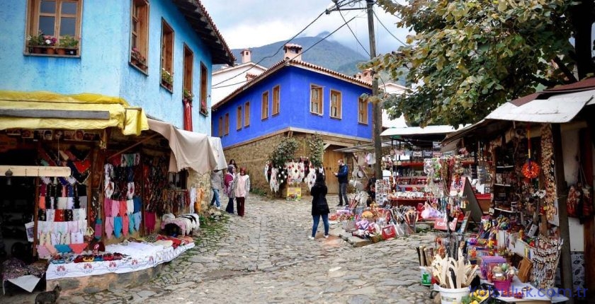 Cumalıkızık’ta Gezilecek Yerler (2026): Osmanlı Köyü, Kahvaltı ve Doğa Rehberi