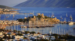 Bodrum Gezilecek Yerler (2026): Koylar, Kaleler ve Gece Hayatı Rehberi